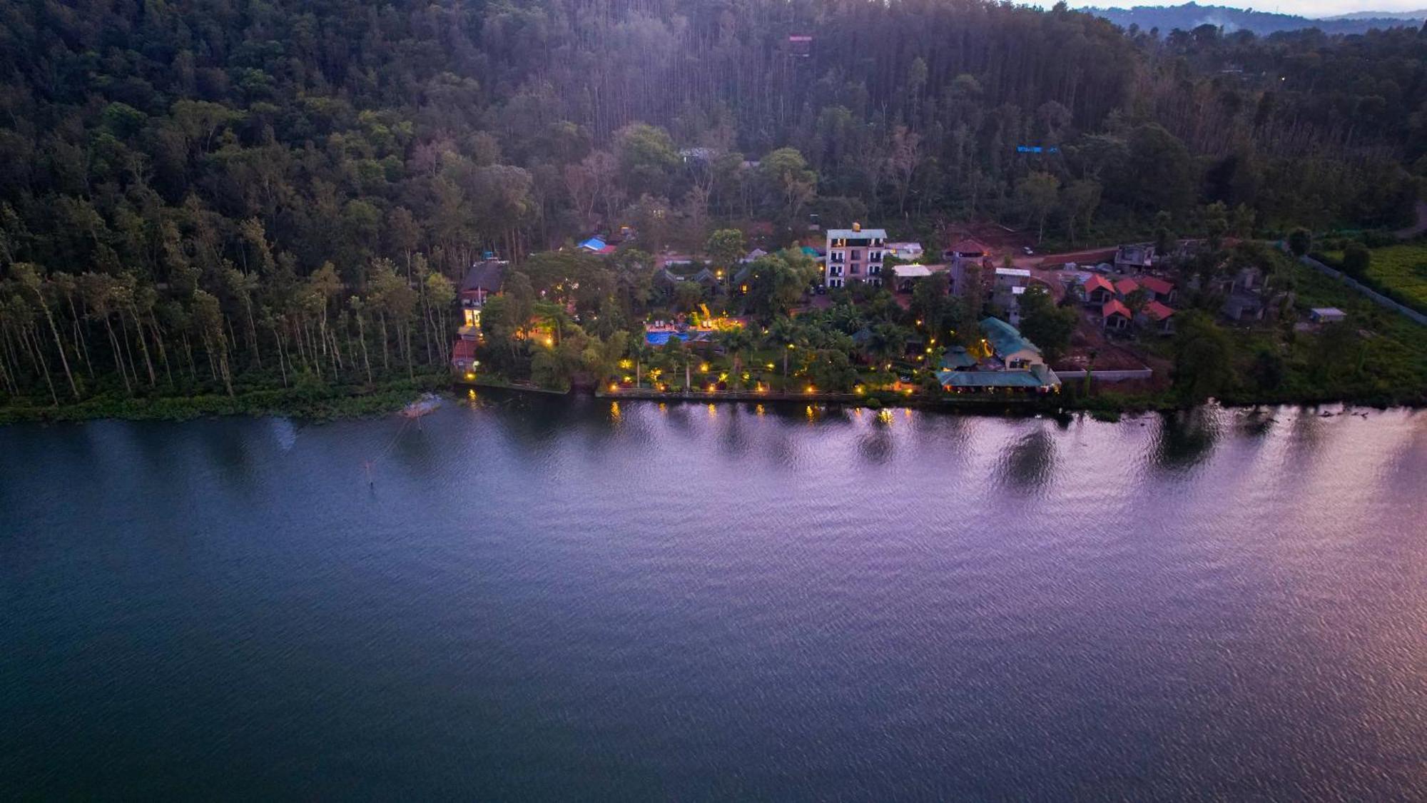 Coorg Jungle Camp Backwater Resort Suntikoppa 외부 사진