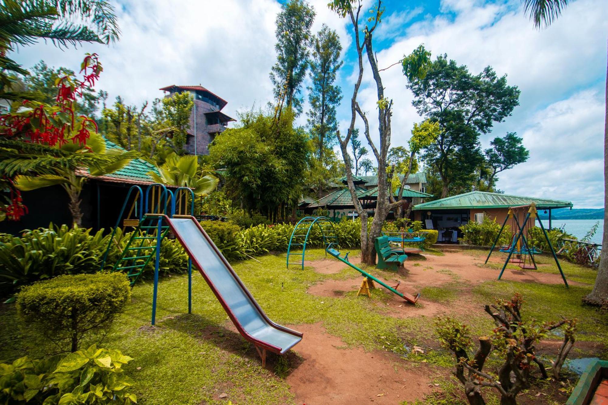 Coorg Jungle Camp Backwater Resort Suntikoppa 외부 사진